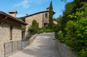  Borgo I Tre Baroni - Spa Suites & Resort  Поппи